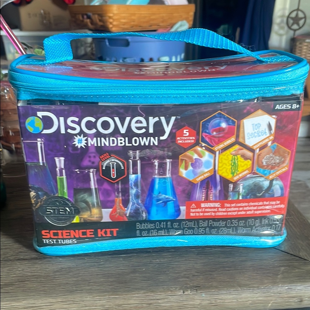 Discovery Mindblown Science Kit
